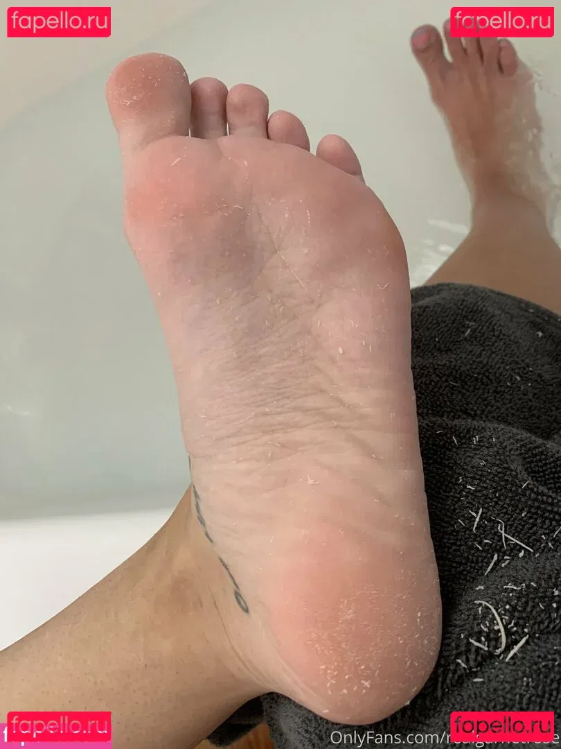 realgarnetrose Onlyfans Photo Gallery 