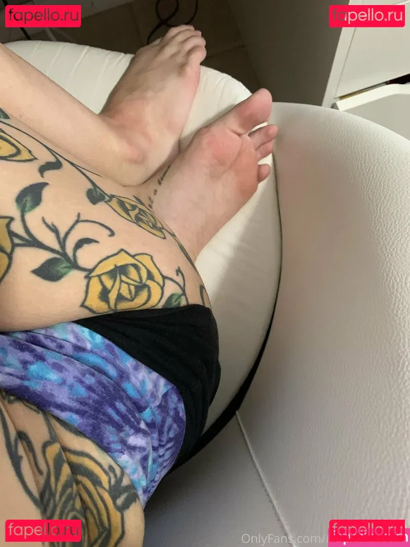 realgarnetrose Onlyfans Photo Gallery 