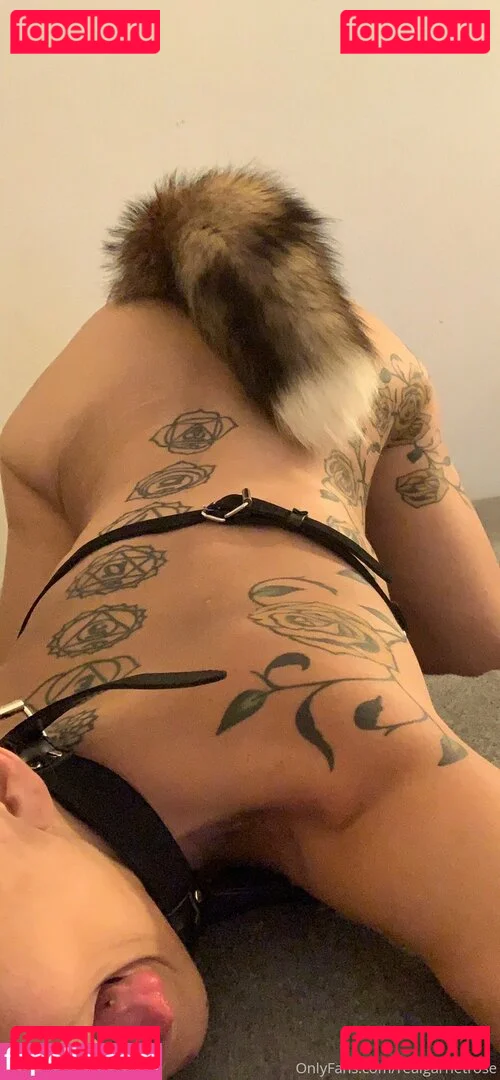 realgarnetrose Onlyfans Photo Gallery 