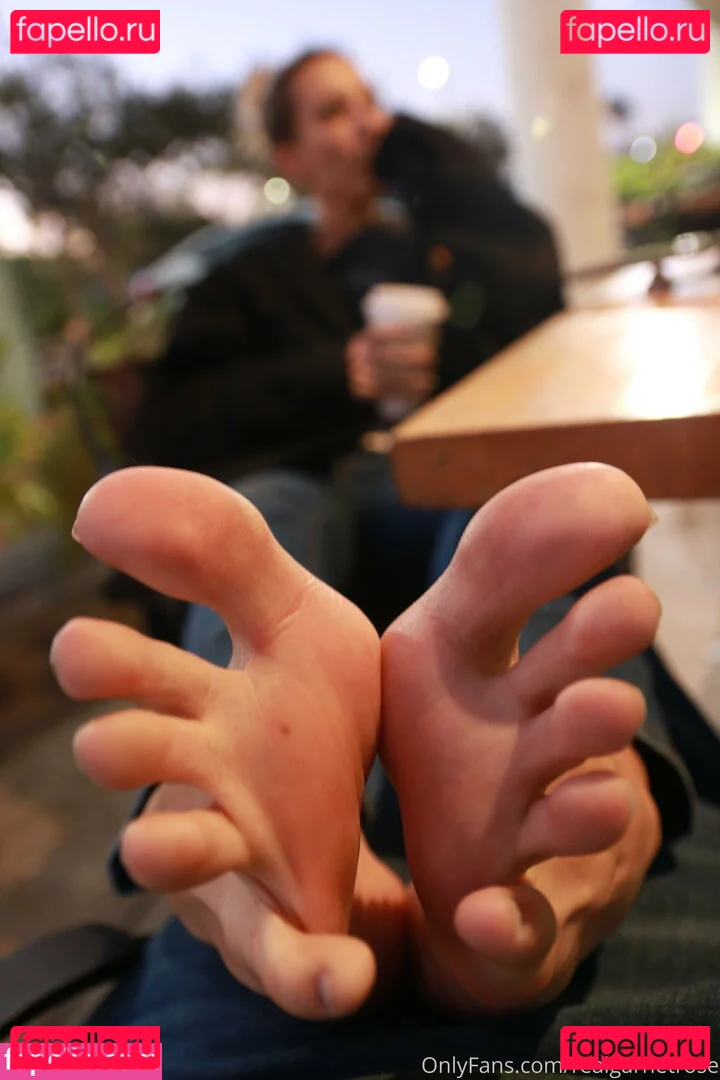 realgarnetrose Onlyfans Photo Gallery 