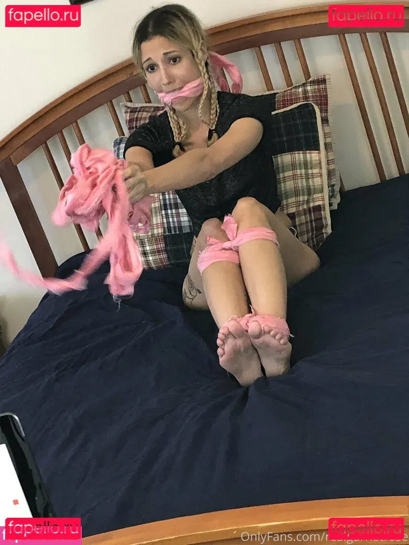 realgarnetrose Onlyfans Photo Gallery 