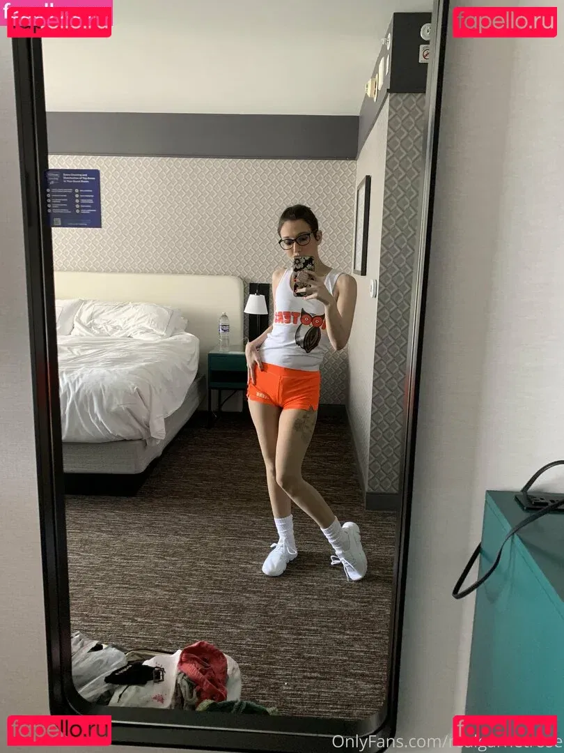 realgarnetrose Onlyfans Photo Gallery 