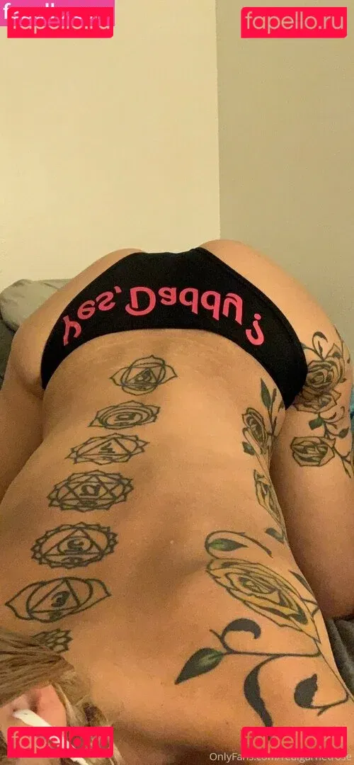 realgarnetrose Onlyfans Photo Gallery 