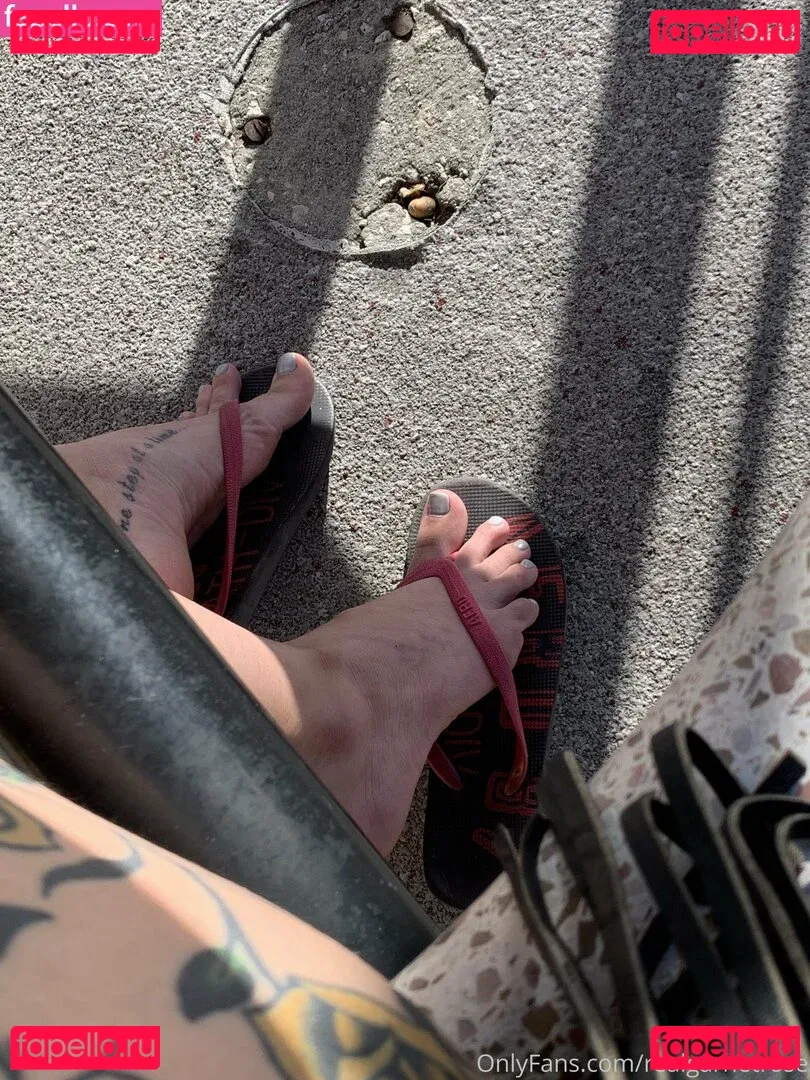 realgarnetrose Onlyfans Photo Gallery 