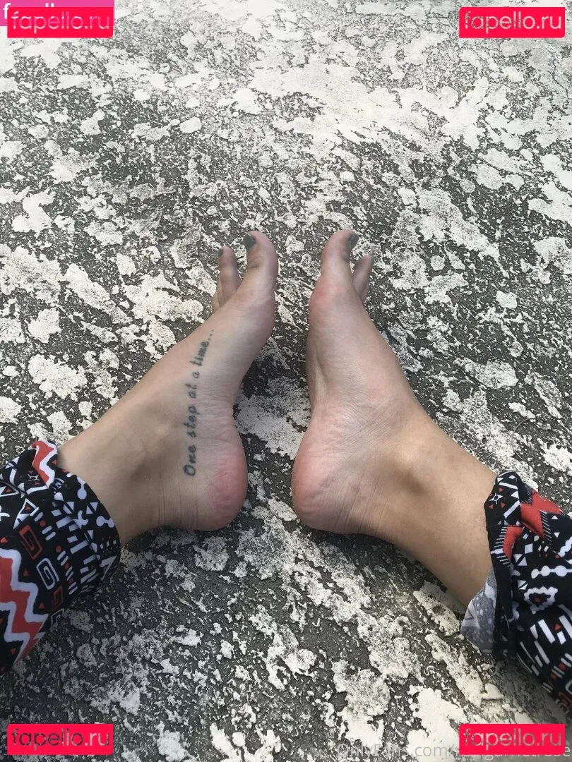 realgarnetrose Onlyfans Photo Gallery 