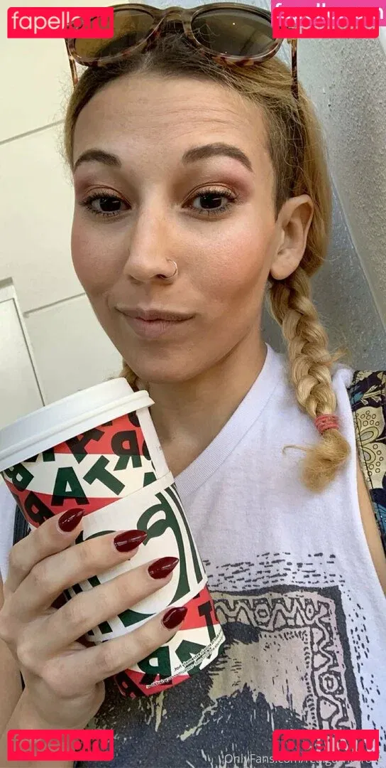 realgarnetrose Onlyfans Photo Gallery 