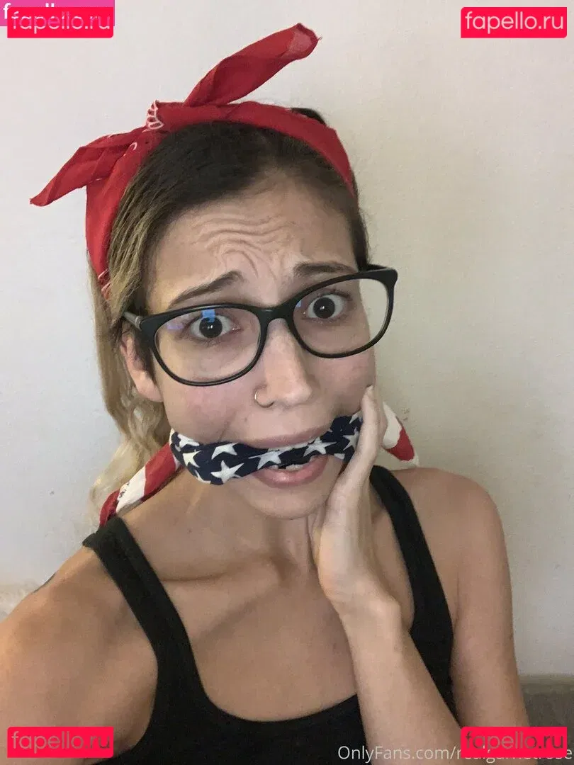 realgarnetrose Onlyfans Photo Gallery 