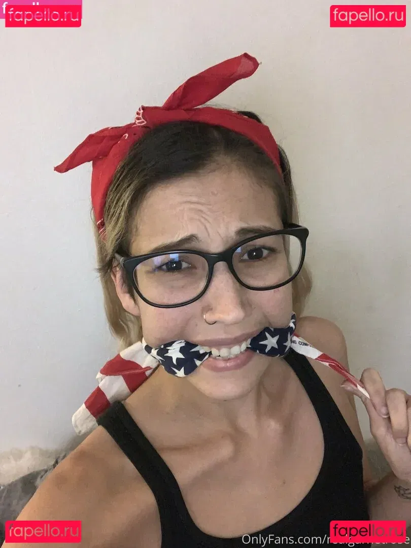 realgarnetrose Onlyfans Photo Gallery 