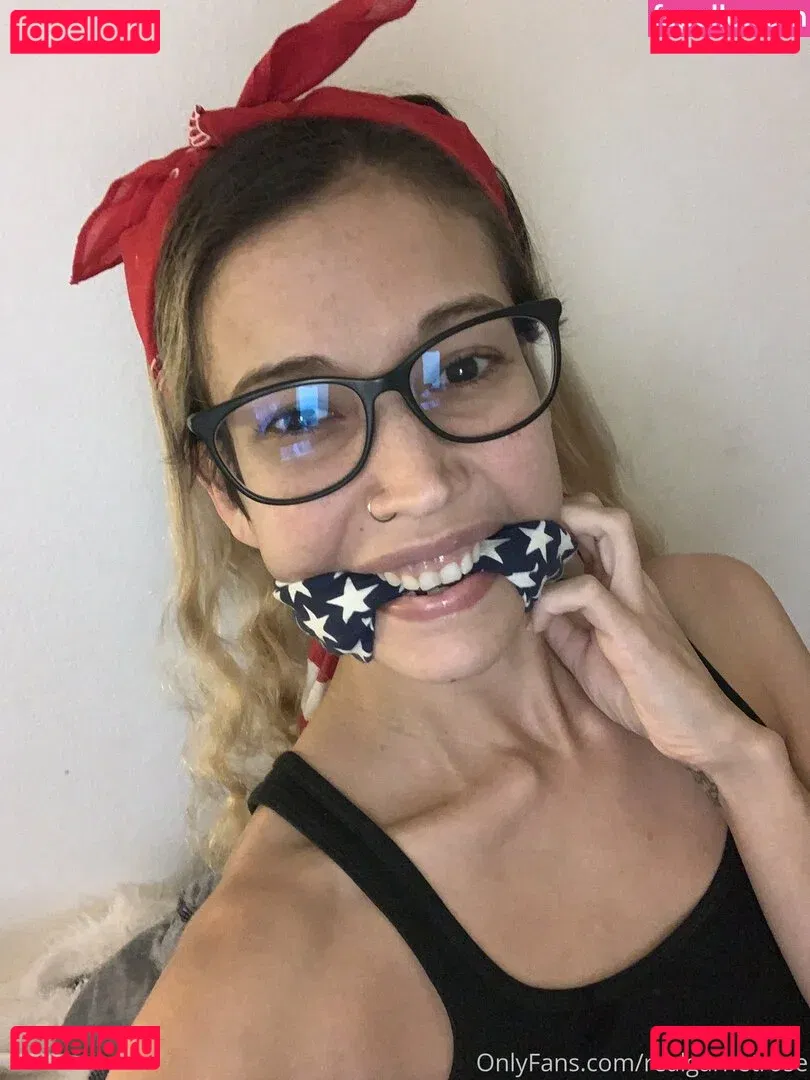 realgarnetrose Onlyfans Photo Gallery 