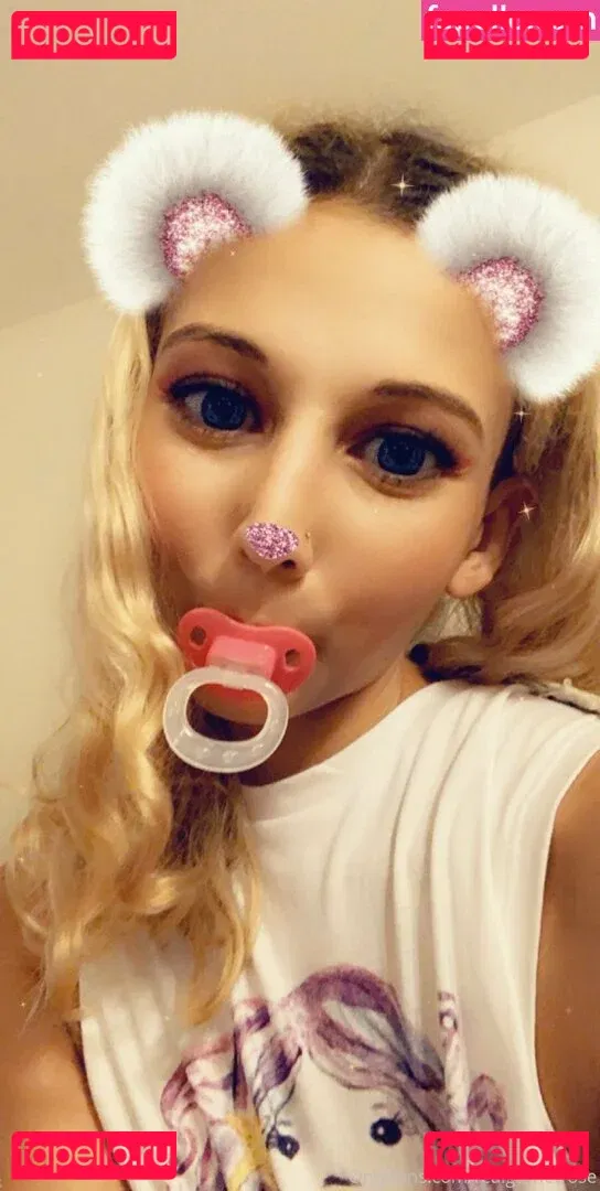 realgarnetrose Onlyfans Photo Gallery 