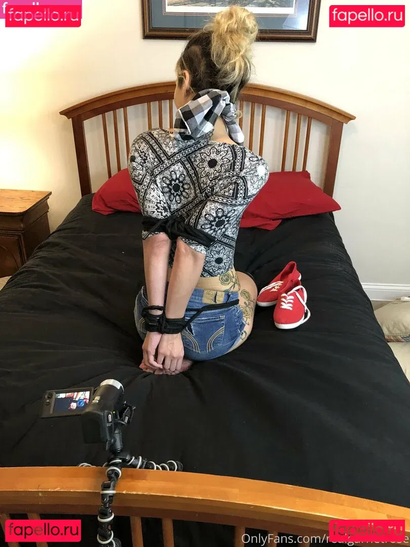 realgarnetrose Onlyfans Photo Gallery 