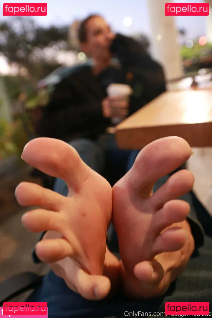 realgarnetrose Onlyfans Photo Gallery 