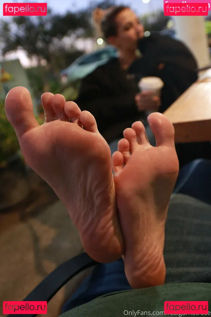 realgarnetrose Onlyfans Photo Gallery 