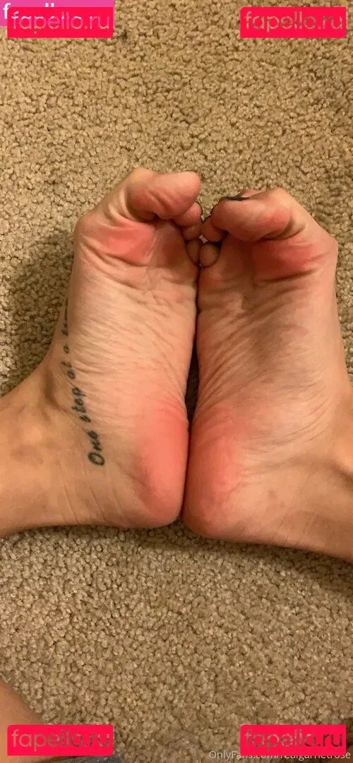 realgarnetrose Onlyfans Photo Gallery 