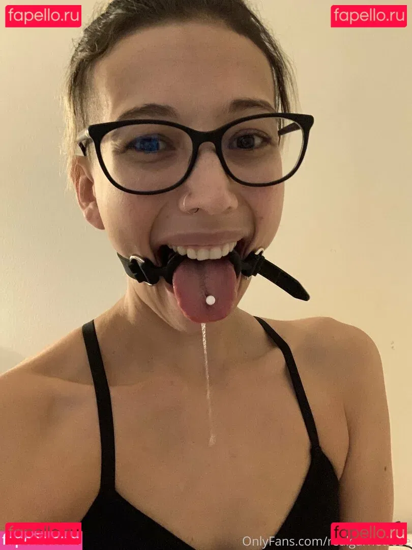 realgarnetrose Onlyfans Photo Gallery 