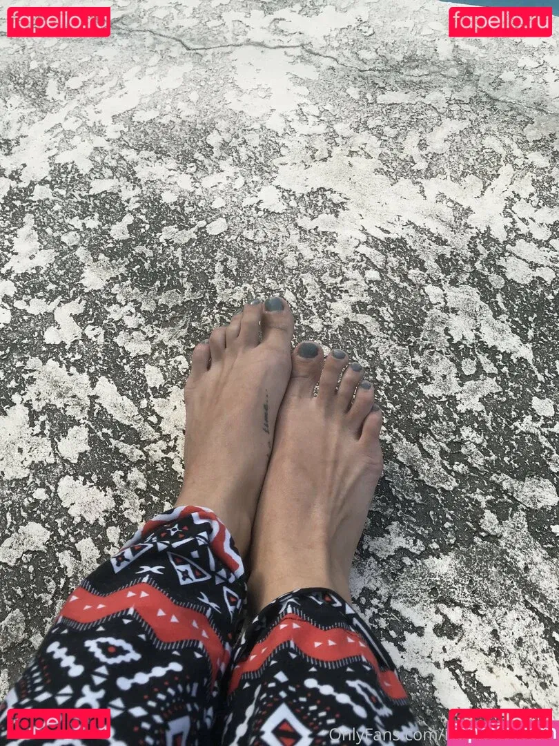 realgarnetrose Onlyfans Photo Gallery 