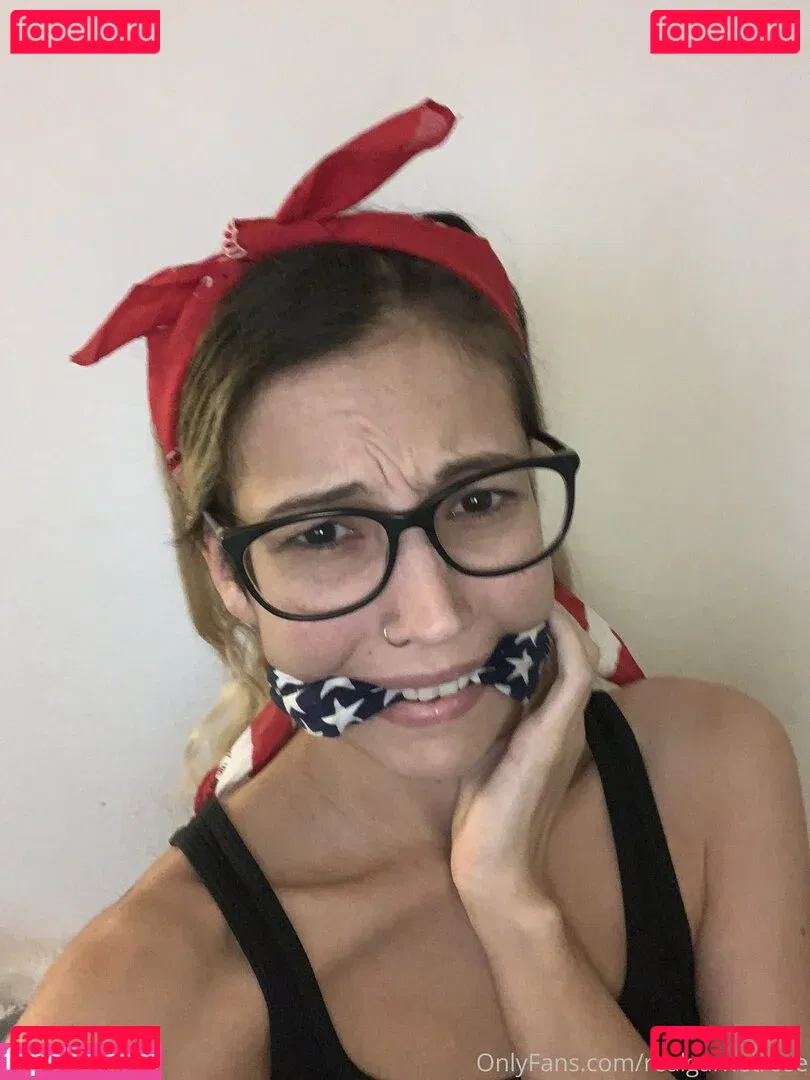 realgarnetrose Onlyfans Photo Gallery 