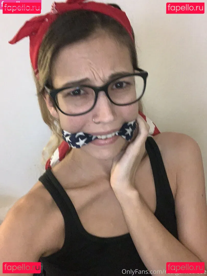 realgarnetrose Onlyfans Photo Gallery 