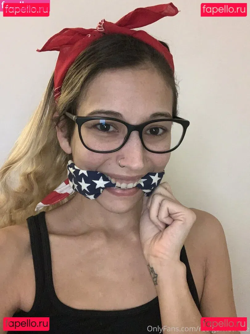 realgarnetrose Onlyfans Photo Gallery 