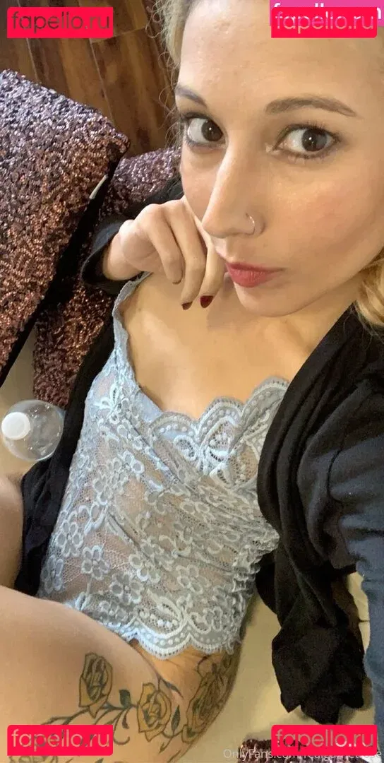 realgarnetrose Onlyfans Photo Gallery 