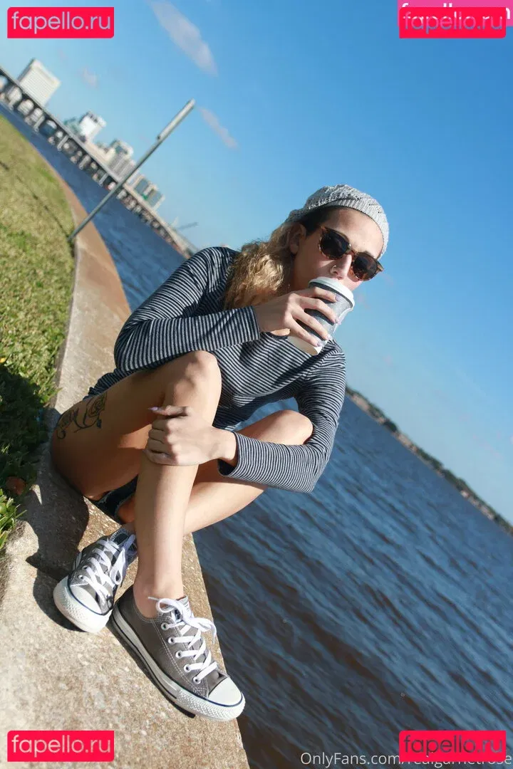 realgarnetrose Onlyfans Photo Gallery 