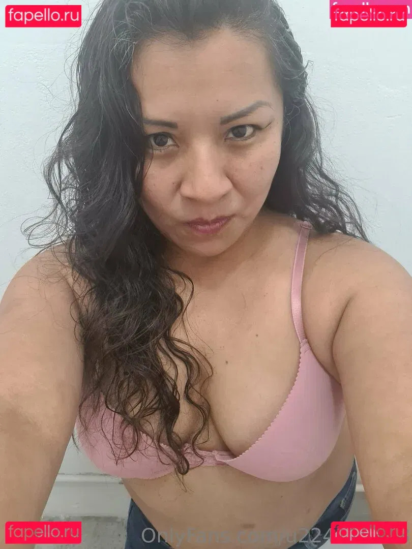 u224115368 Onlyfans Photo Gallery 