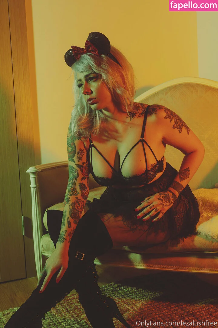 leezalushfree Onlyfans Photo Gallery 