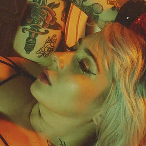 leezalushfree Onlyfans Photo Gallery 