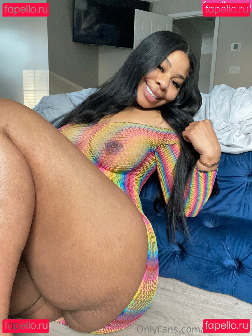 thiccscuitt Nude Onlyfans Photo 19