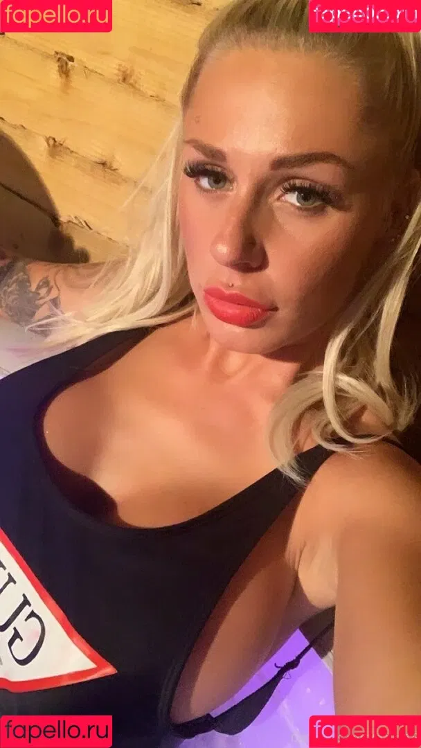Daisy15 Onlyfans Photo Gallery 