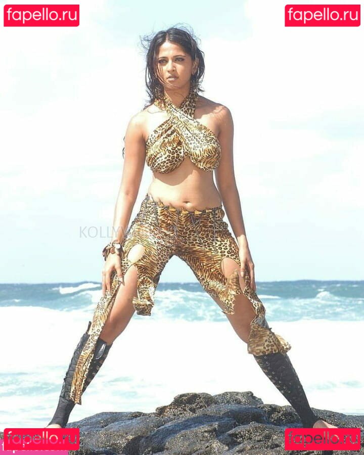 Anushka Shetty Nude Onlyfans Photo 6
