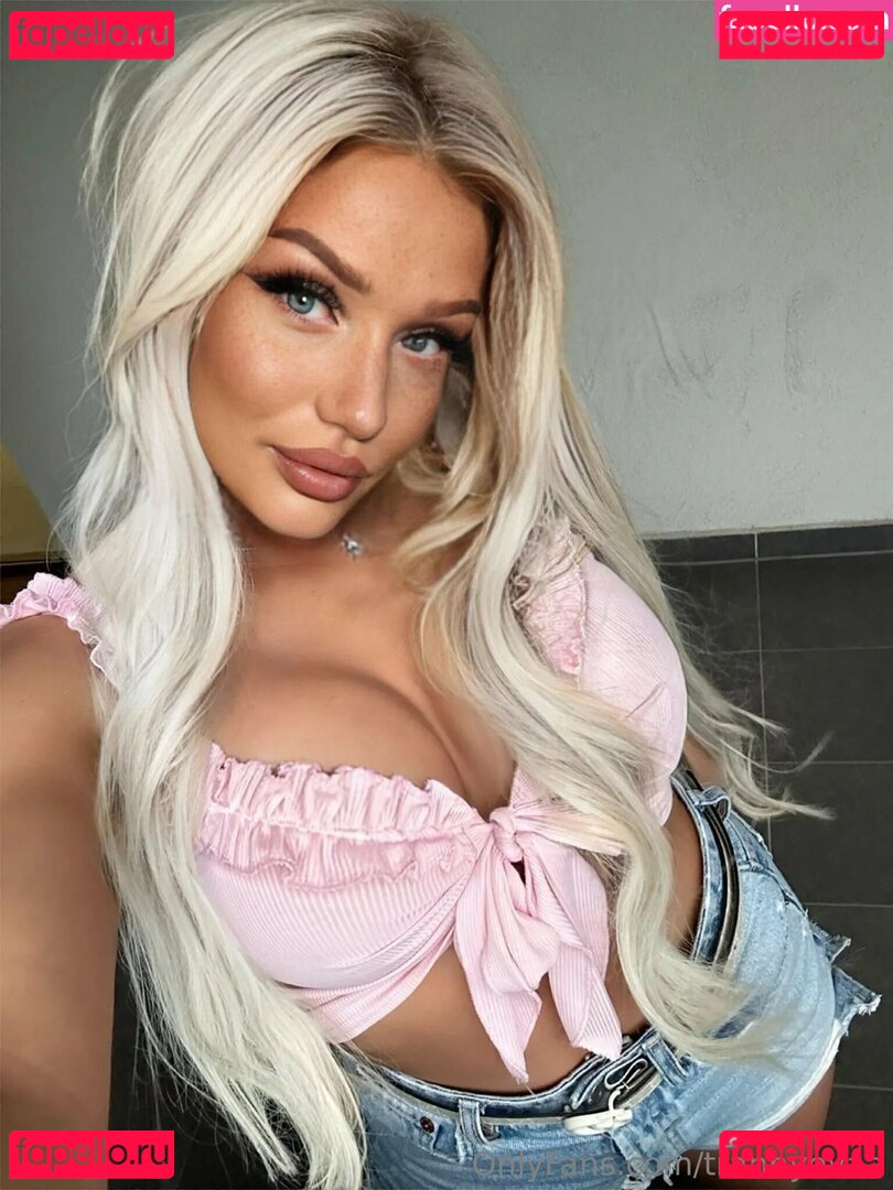 trannyevaa Nude Onlyfans Photo 27