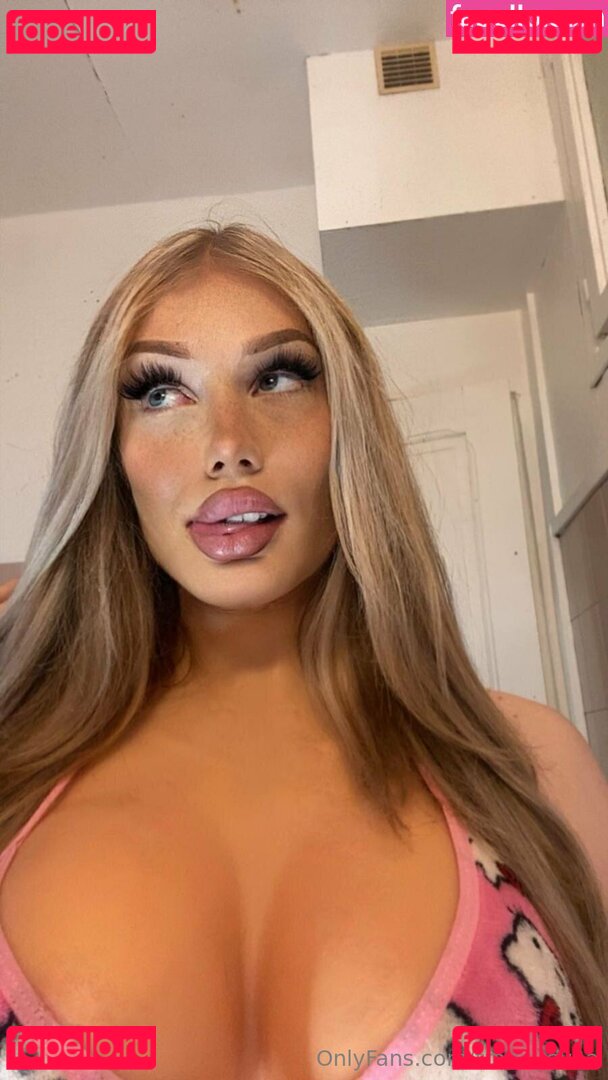 trannyevaa Nude Onlyfans Photo 11