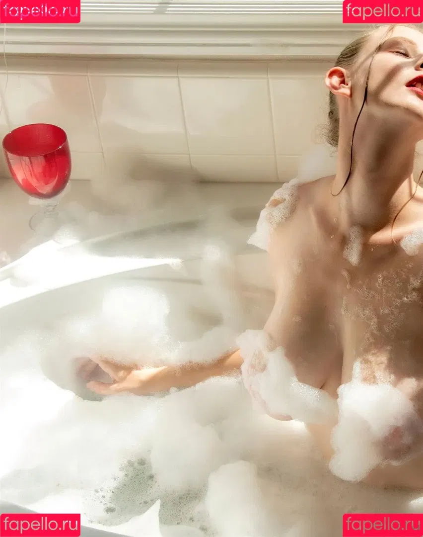 Pixie Victoria Onlyfans Photo Gallery 