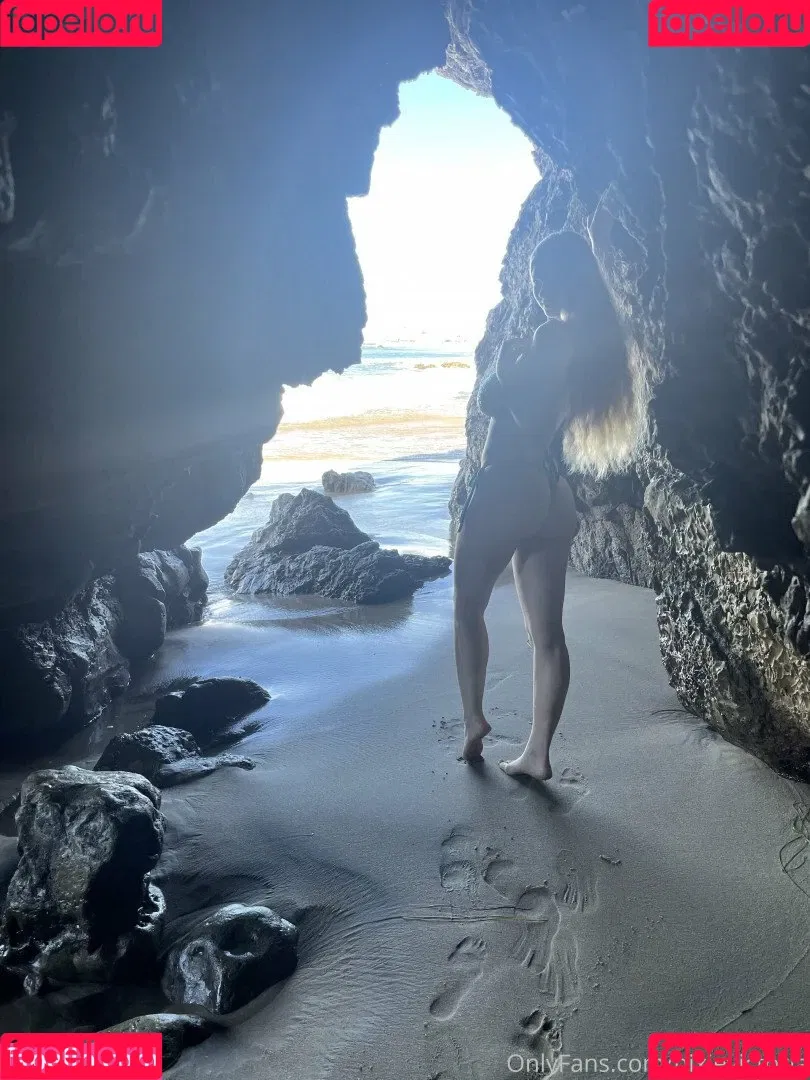 Pixie Victoria Onlyfans Photo Gallery 