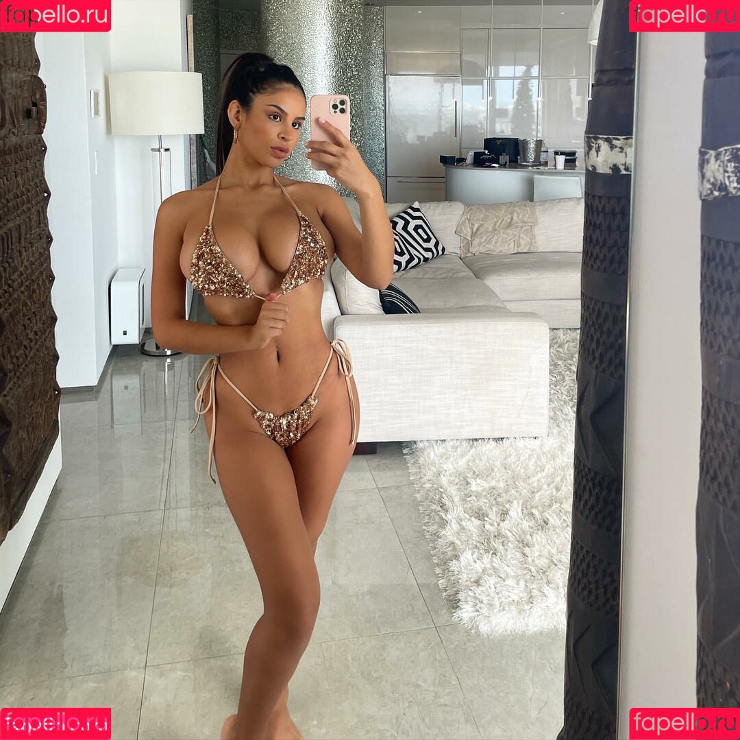 Briannagova Onlyfans Photo Gallery 