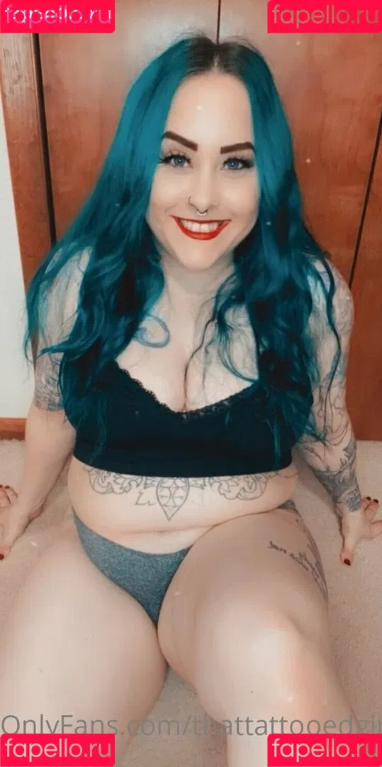 thattattooedgirl Onlyfans Photo Gallery 