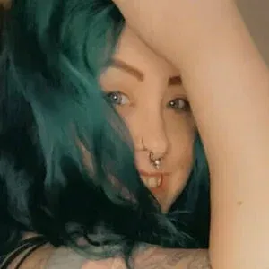 thattattooedgirl Onlyfans Photo Gallery 