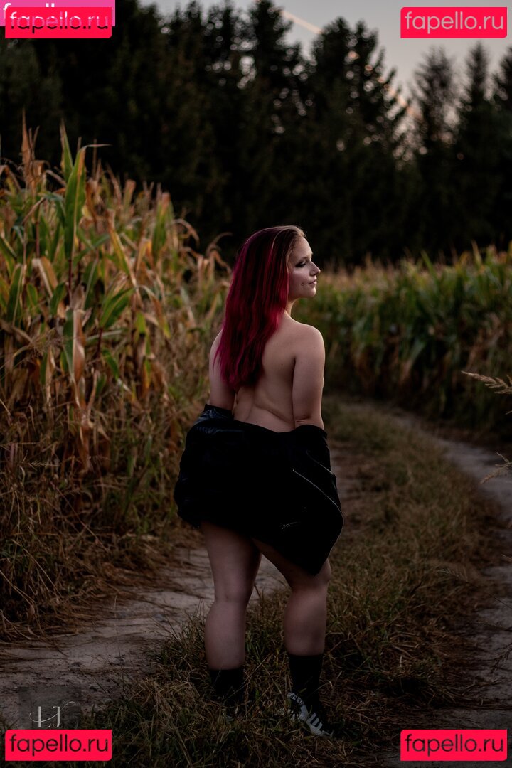Galaxienwolf Nude Onlyfans Photo 28