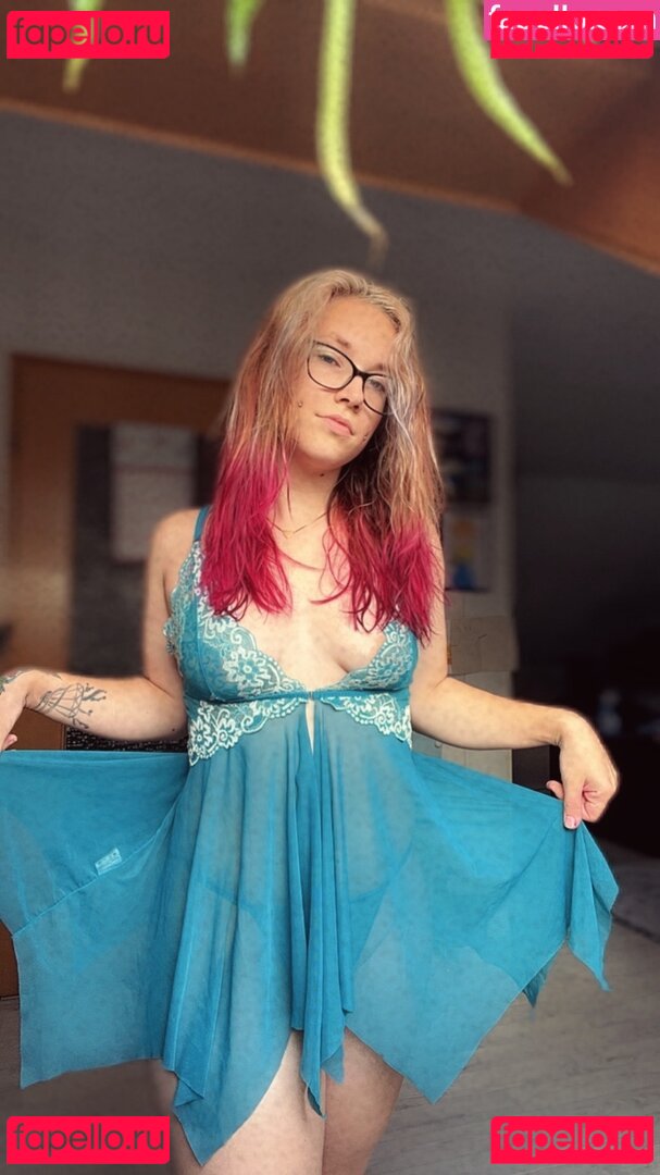 Galaxienwolf Nude Onlyfans Photo 24