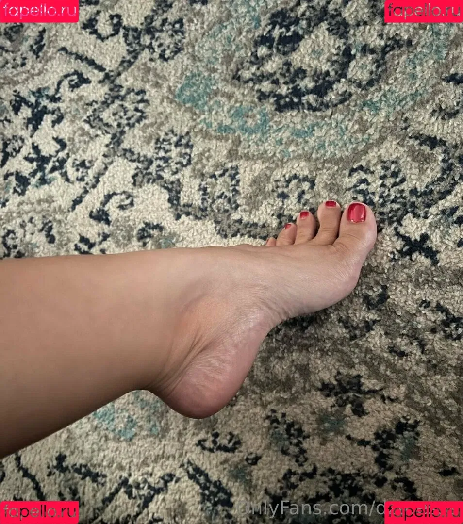 dztoesss Onlyfans Photo Gallery 
