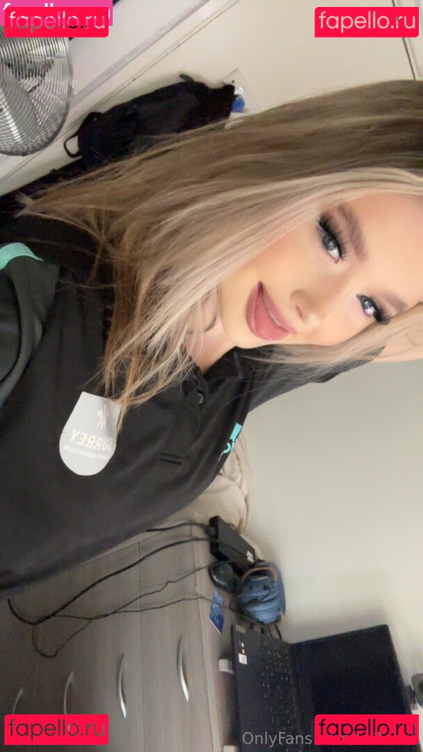 kk2sexii Nude Onlyfans Photo 17