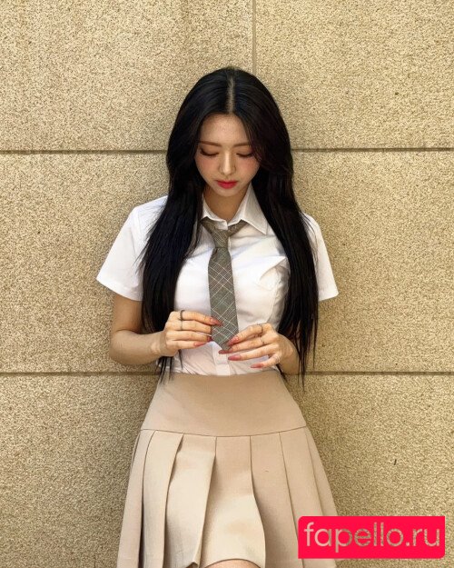 Aom Yumi Onlyfans Photo Gallery 