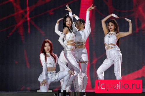 Aom Yumi Onlyfans Photo Gallery 