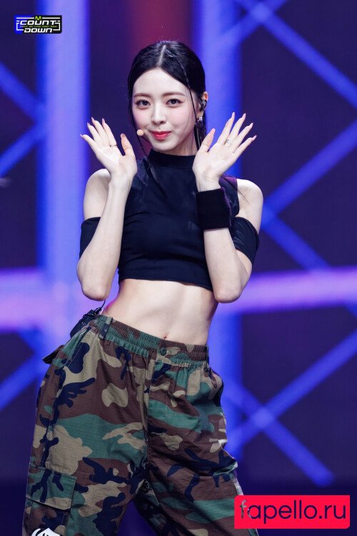 Aom Yumi Onlyfans Photo Gallery 