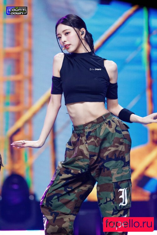 Aom Yumi Onlyfans Photo Gallery 