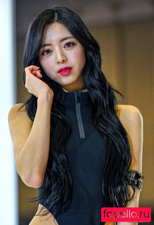 Aom Yumi Onlyfans Photo Gallery 