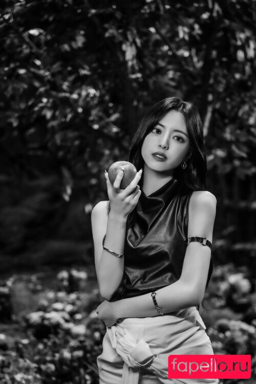 Aom Yumi Onlyfans Photo Gallery 