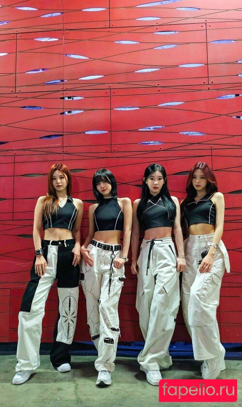 Aom Yumi Onlyfans Photo Gallery 