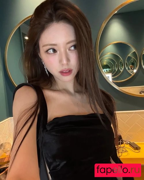 Aom Yumi Onlyfans Photo Gallery 